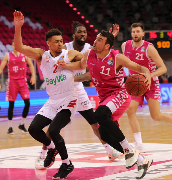 也有旅欧锻 也有旅欧锻