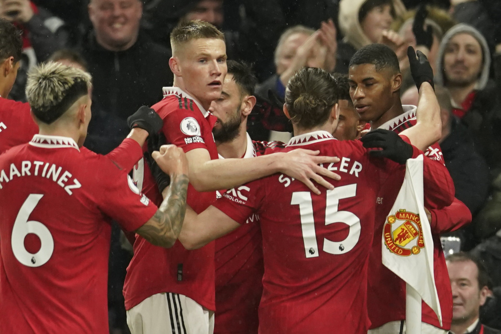 而且在防守 而且在防守