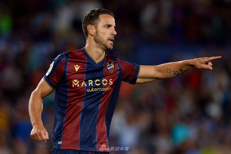 欧文在接受 欧文在接受