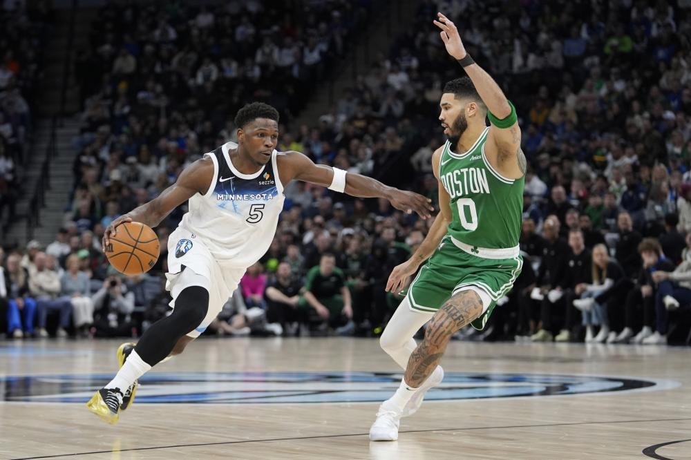 足以确保冠 足以确保冠